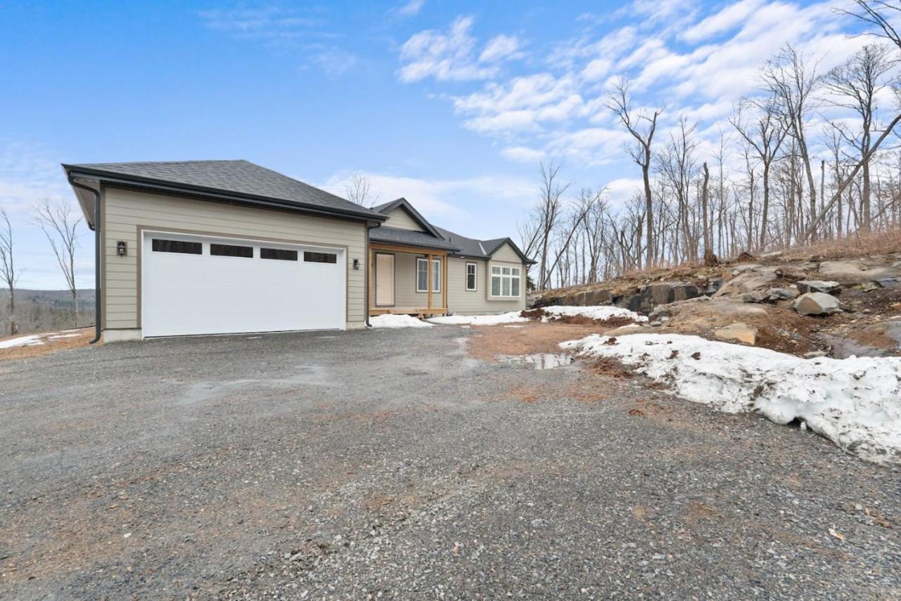 Muskoka Retreat Stunning Hilltop Views Huntsville Eksteriør billede